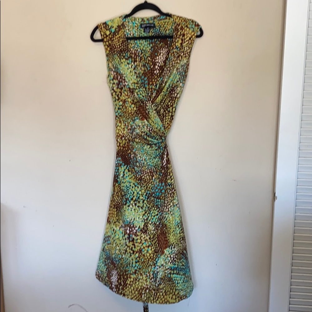 Jones of New York wrap dress